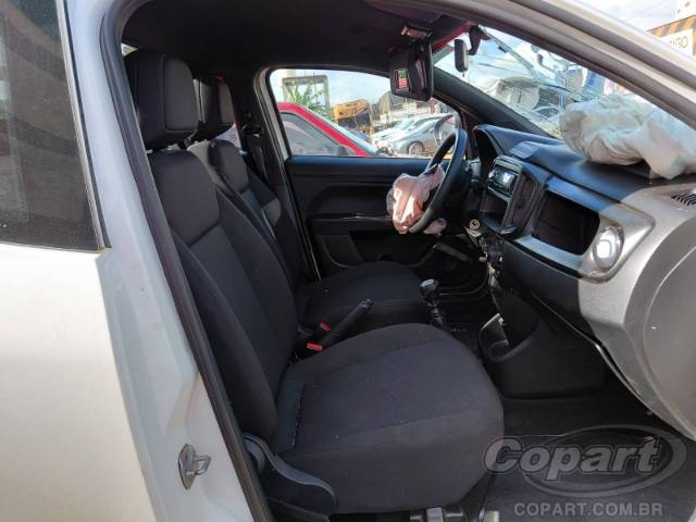 2024 FIAT STRADA 