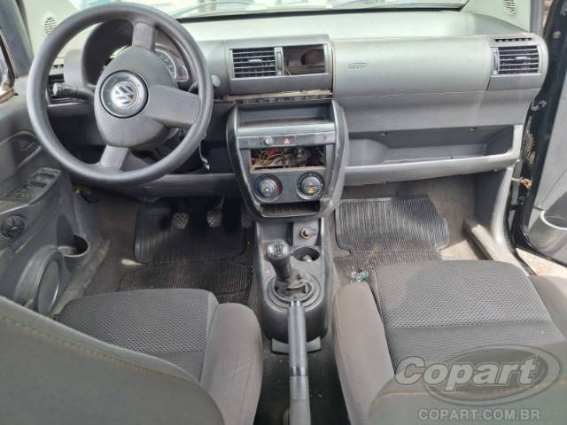 2010 VOLKSWAGEN FOX 