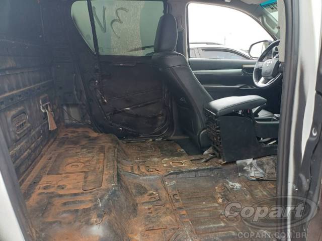2023 TOYOTA HILUX CD 