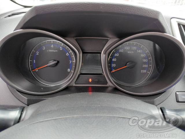 2014 HYUNDAI HB20S 