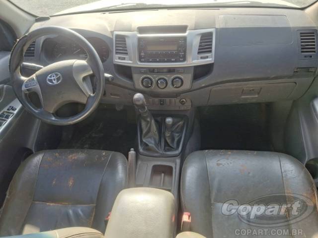 2013 TOYOTA HILUX CD 