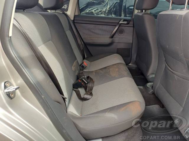 2013 VOLKSWAGEN POLO 