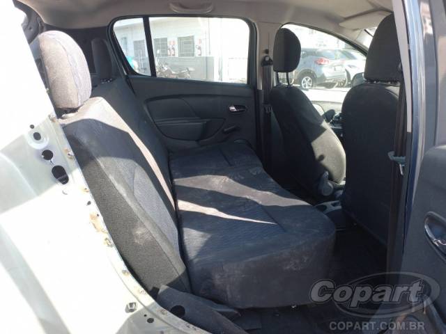 2016 RENAULT SANDERO 