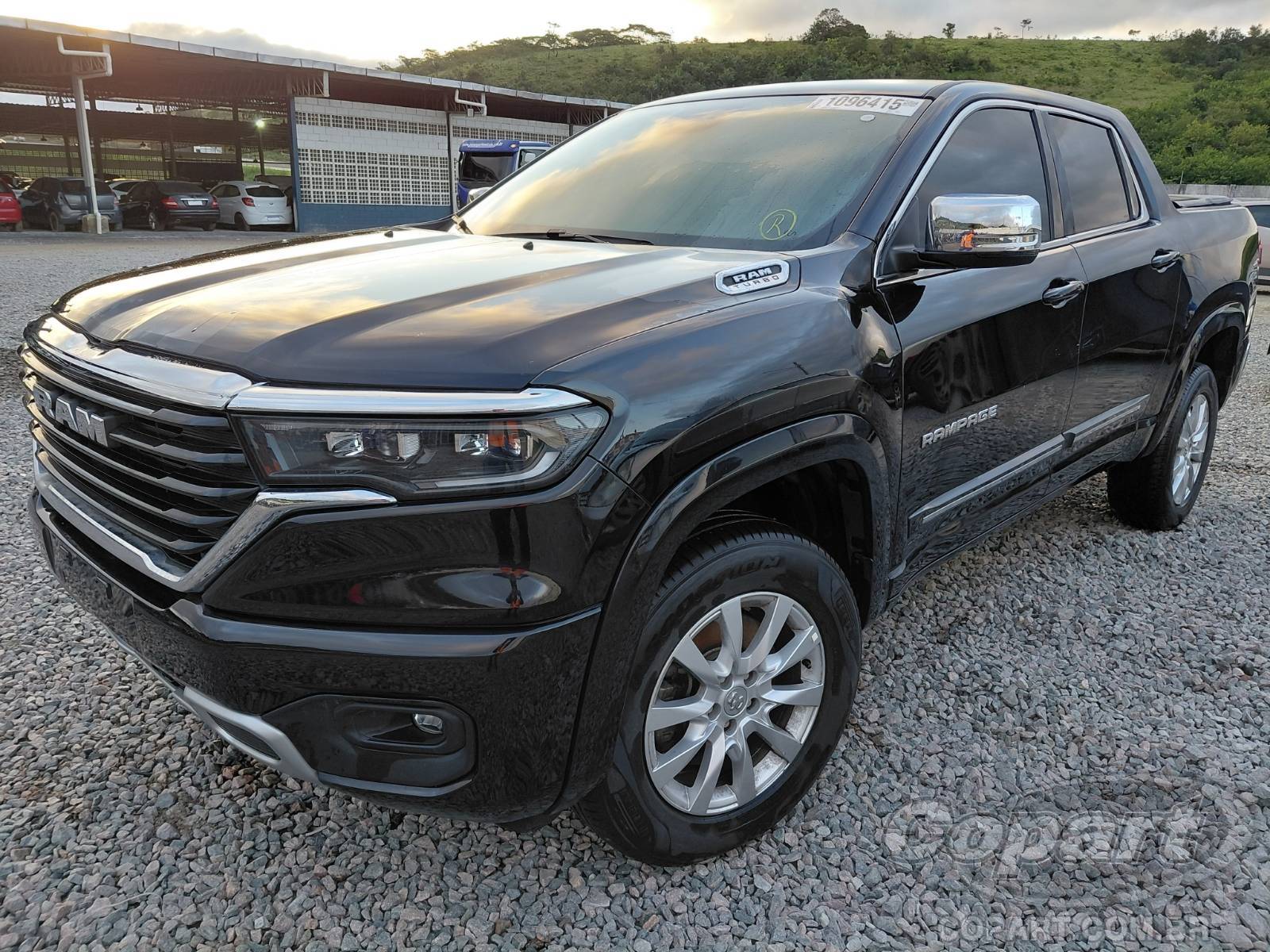 Foto 2: 2025 RAM RAMPAGE Rampage Big Horn 2.2 MultiJet Turbo
