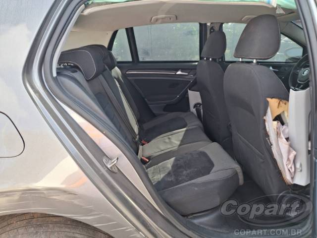 2015 VOLKSWAGEN GOLF 