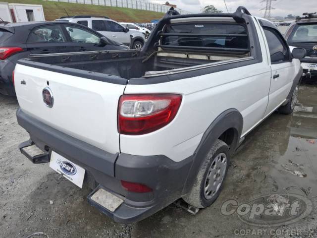 2015 FIAT STRADA 