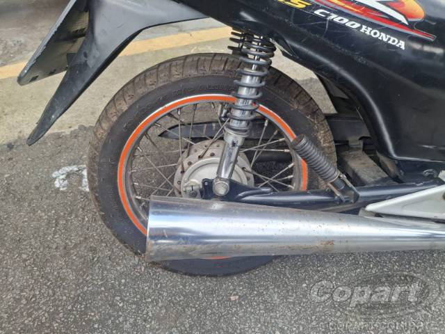 2000 HONDA C 100 