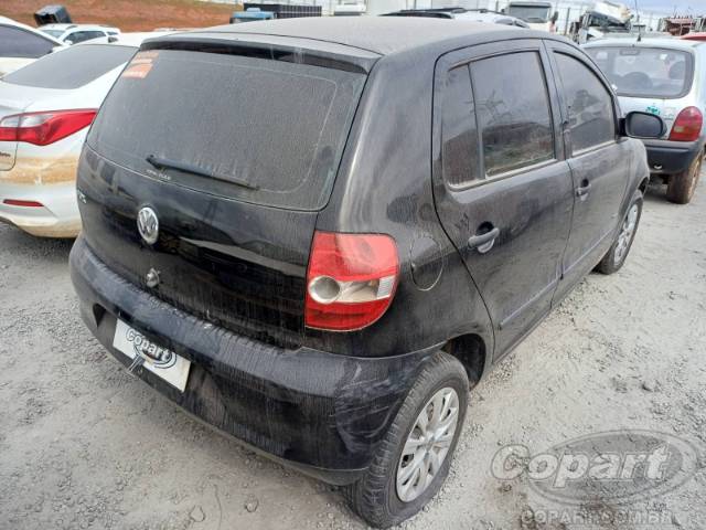 2005 VOLKSWAGEN FOX 