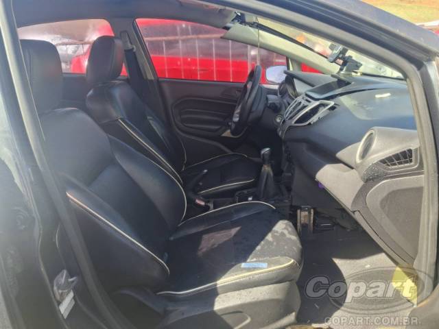 2011 FORD FIESTA SEDAN 