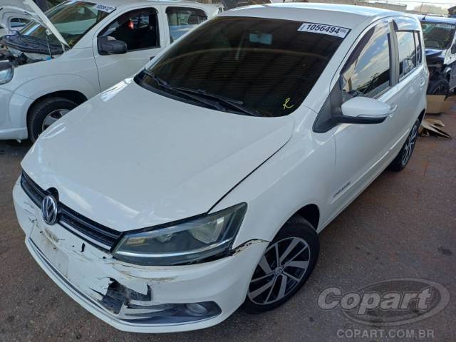 2015 VOLKSWAGEN FOX 
