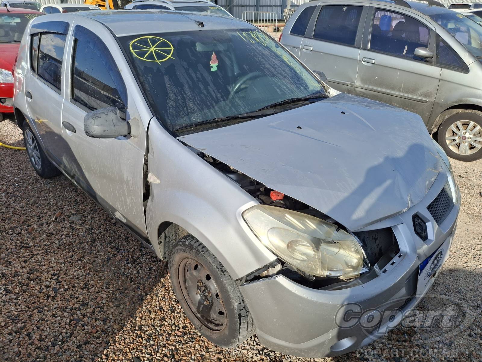 Renault Sandero Expression 1.0 16V Hi-Flex 2010