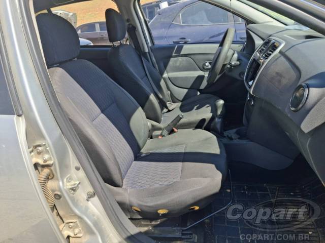 2016 RENAULT SANDERO 