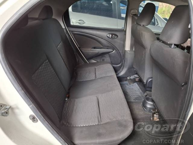 2016 TOYOTA ETIOS SEDA 