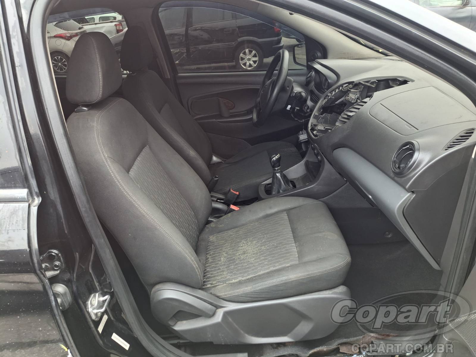 2015 FORD KA SEDAN — foto 5 de 10