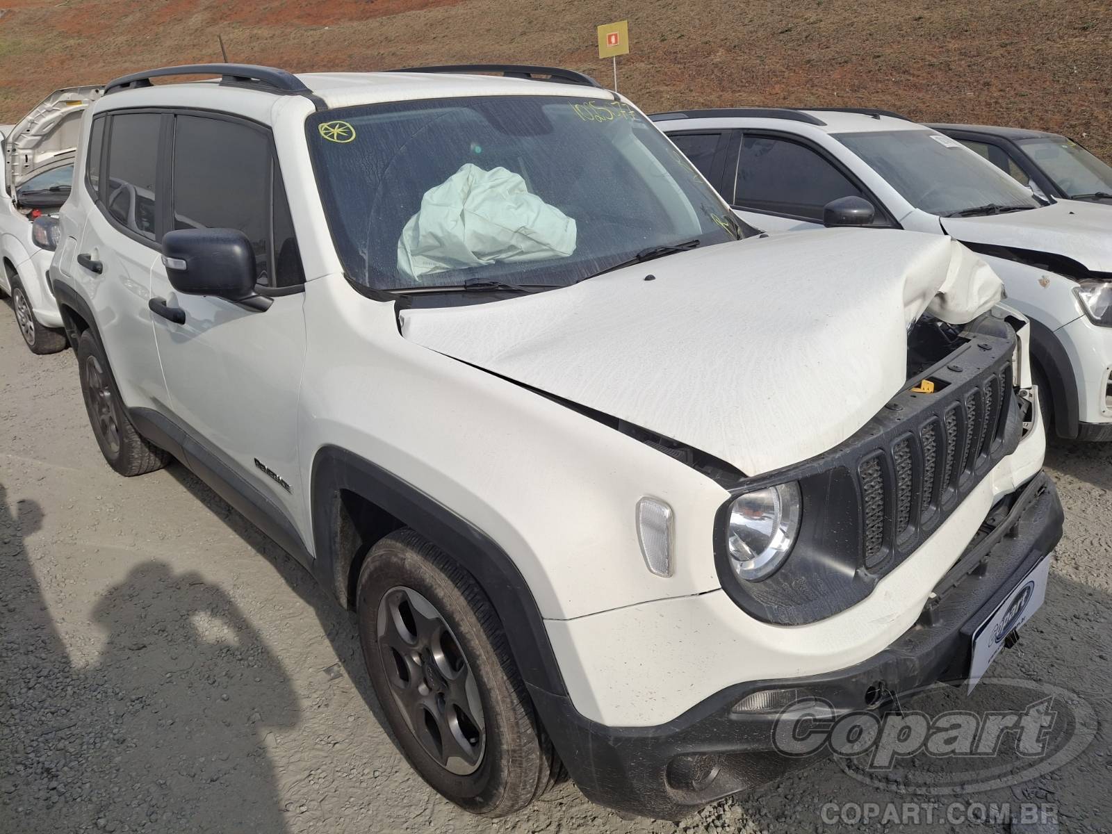 Veículo Fiat Renegade JEEP RENEGADE 1.8 16V E.TORQ EVO 2020 2020 em leilão