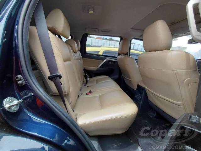 2022 MITSUBISHI PAJERO SPORT 