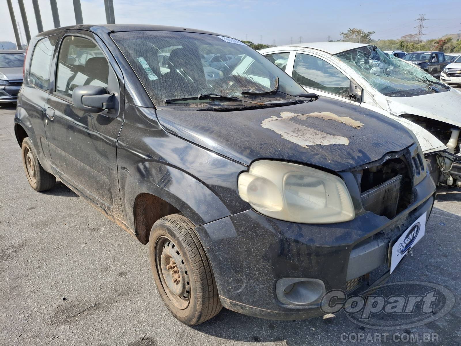 Veículo Fiat Uno FIAT UNO 2013 QUEIMADO 2013 em leilão