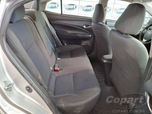 2019 TOYOTA YARIS SEDA 