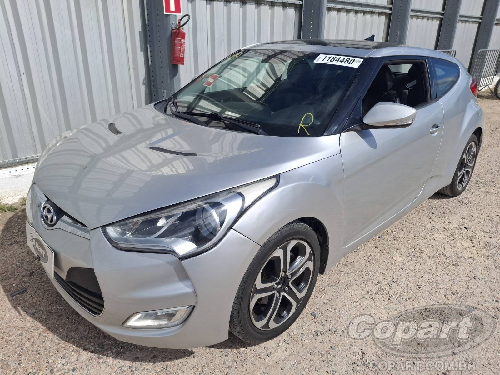 Foto 2: 2012 HYUNDAI VELOSTER