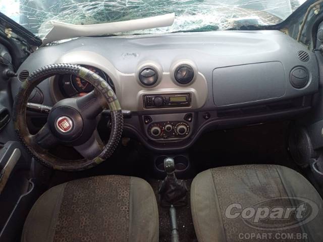 2013 FIAT UNO 