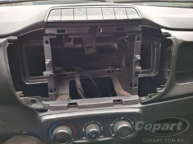 2024 FIAT STRADA 