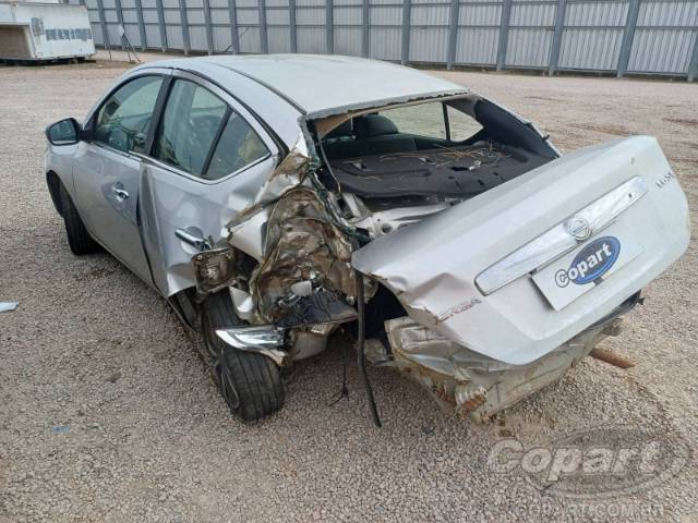 2018 NISSAN VERSA 