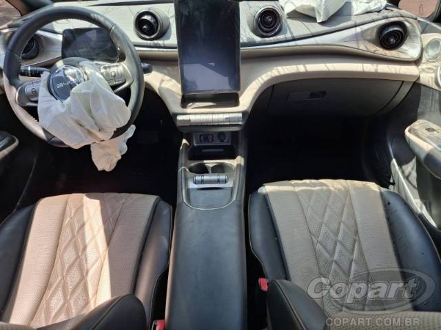 2025 BYD DOLPHIN 