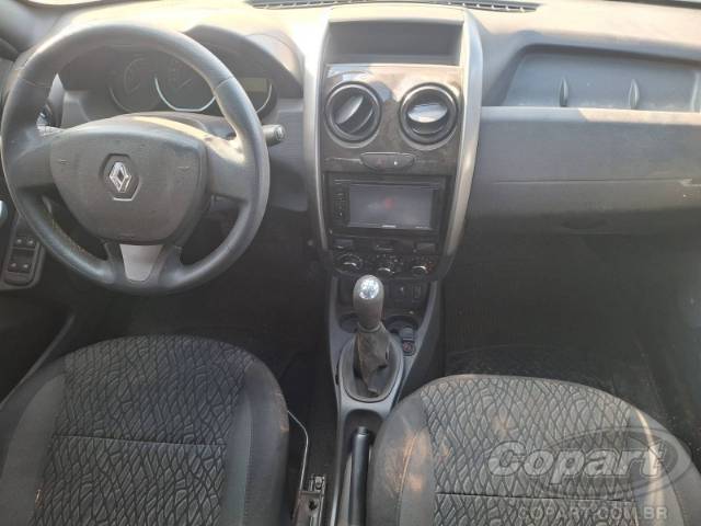 2019 RENAULT DUSTER OROCH 