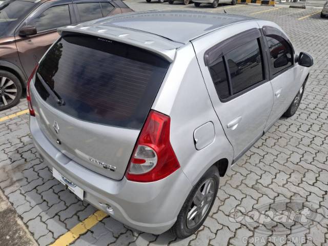 2010 RENAULT SANDERO 