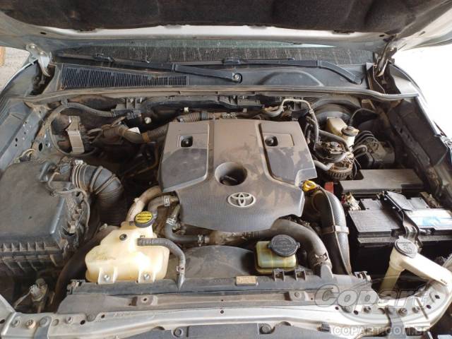 2016 TOYOTA HILUX SW4 