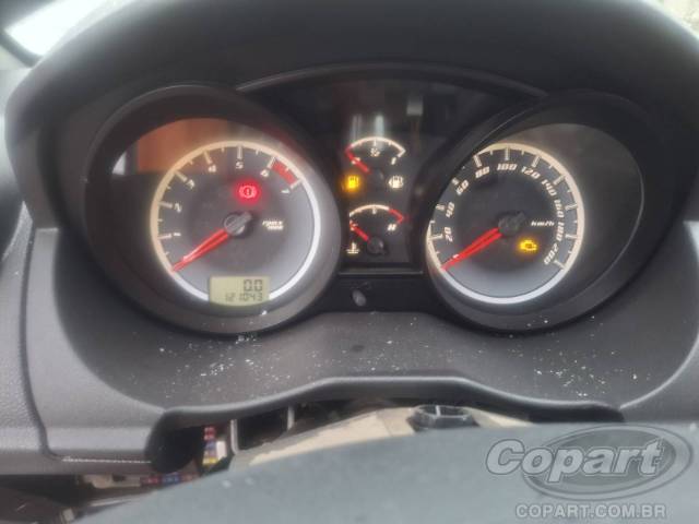 2011 FORD FIESTA 