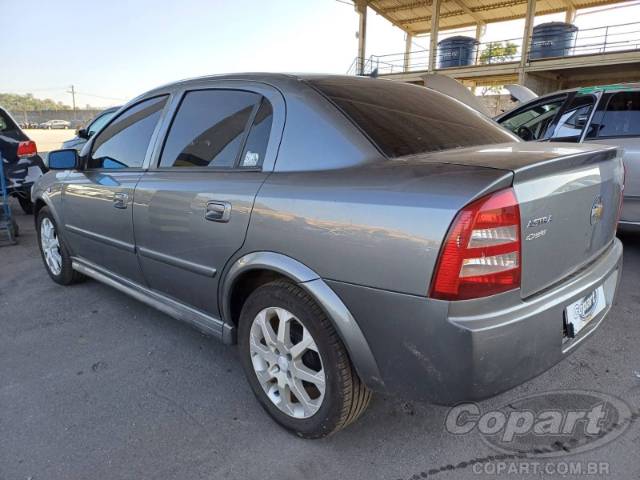 2010 CHEVROLET ASTRA SEDAN 