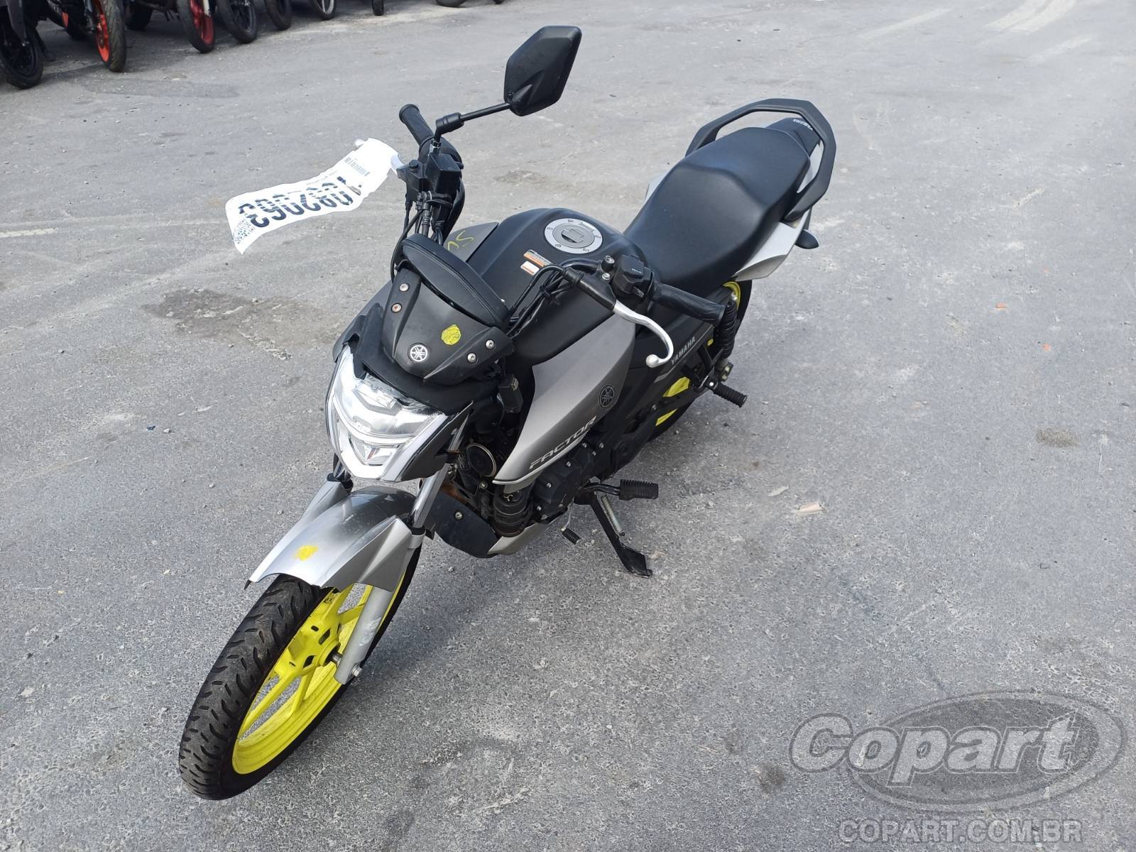 Foto 2: 2025 YAMAHA FACTOR