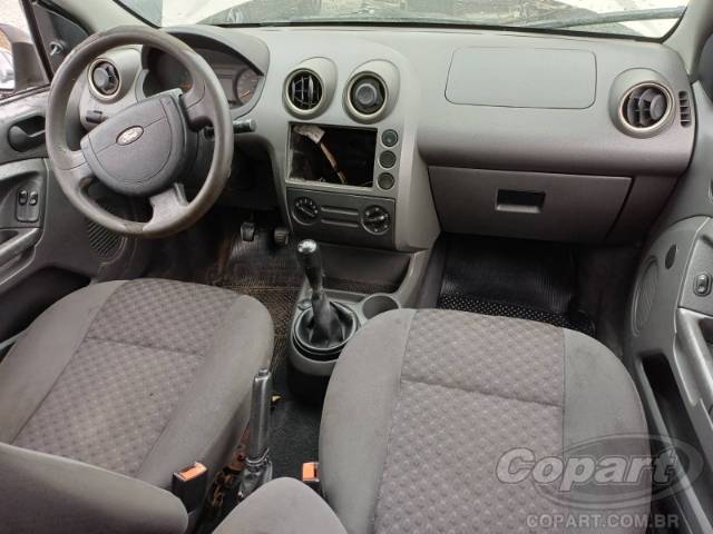 2006 FORD FIESTA 