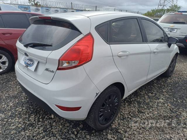 2015 FORD FIESTA 