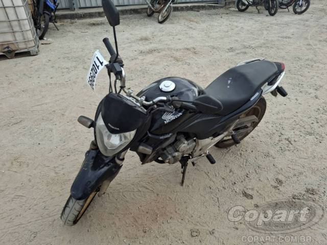 2015 HONDA CB 300 