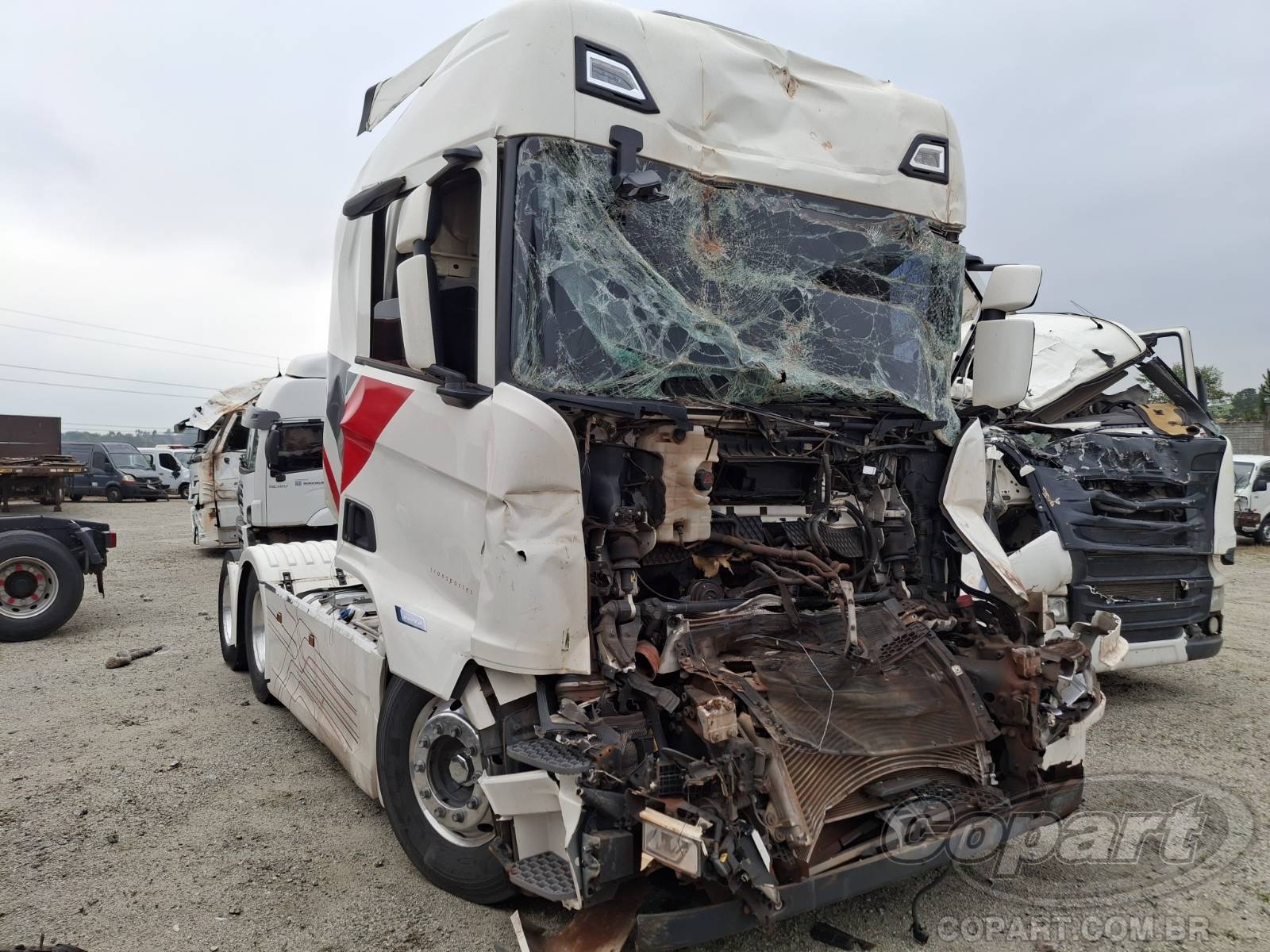 Veículo SAAB-SCANIA Scania SCANIA R 460 2024 em leilão