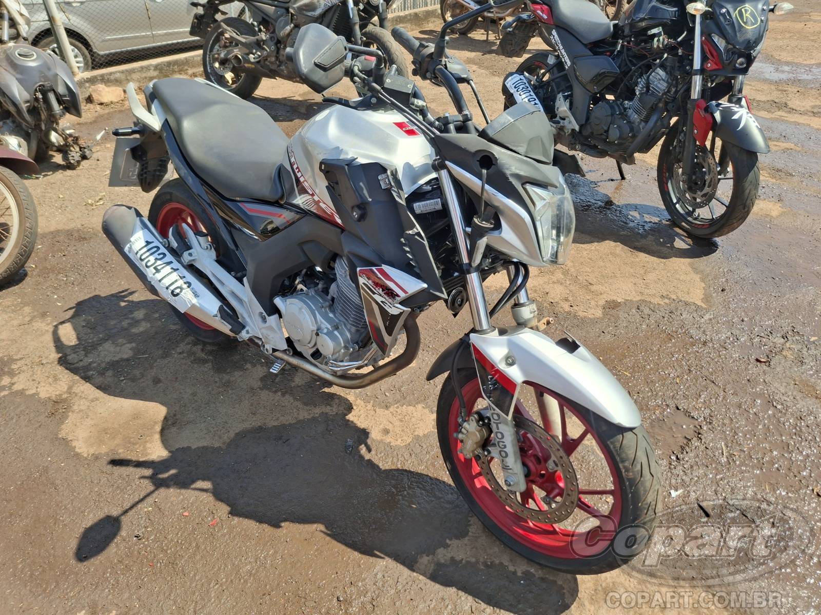 Veículo HONDA CB 250 F 2021 HONDA CB 250 F Twister CBS  2021 em leilão