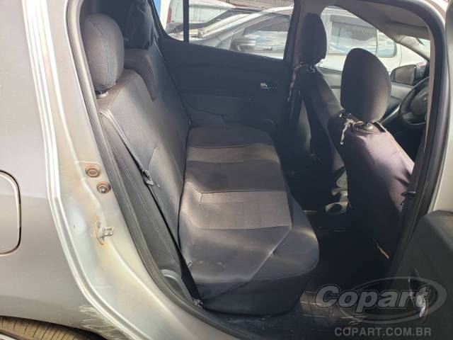 2015 RENAULT SANDERO 
