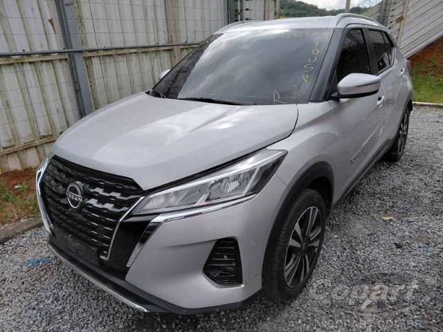 2024 NISSAN KICKS 