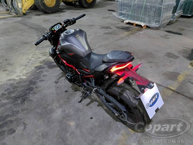 2026 KAWASAKI Z900 