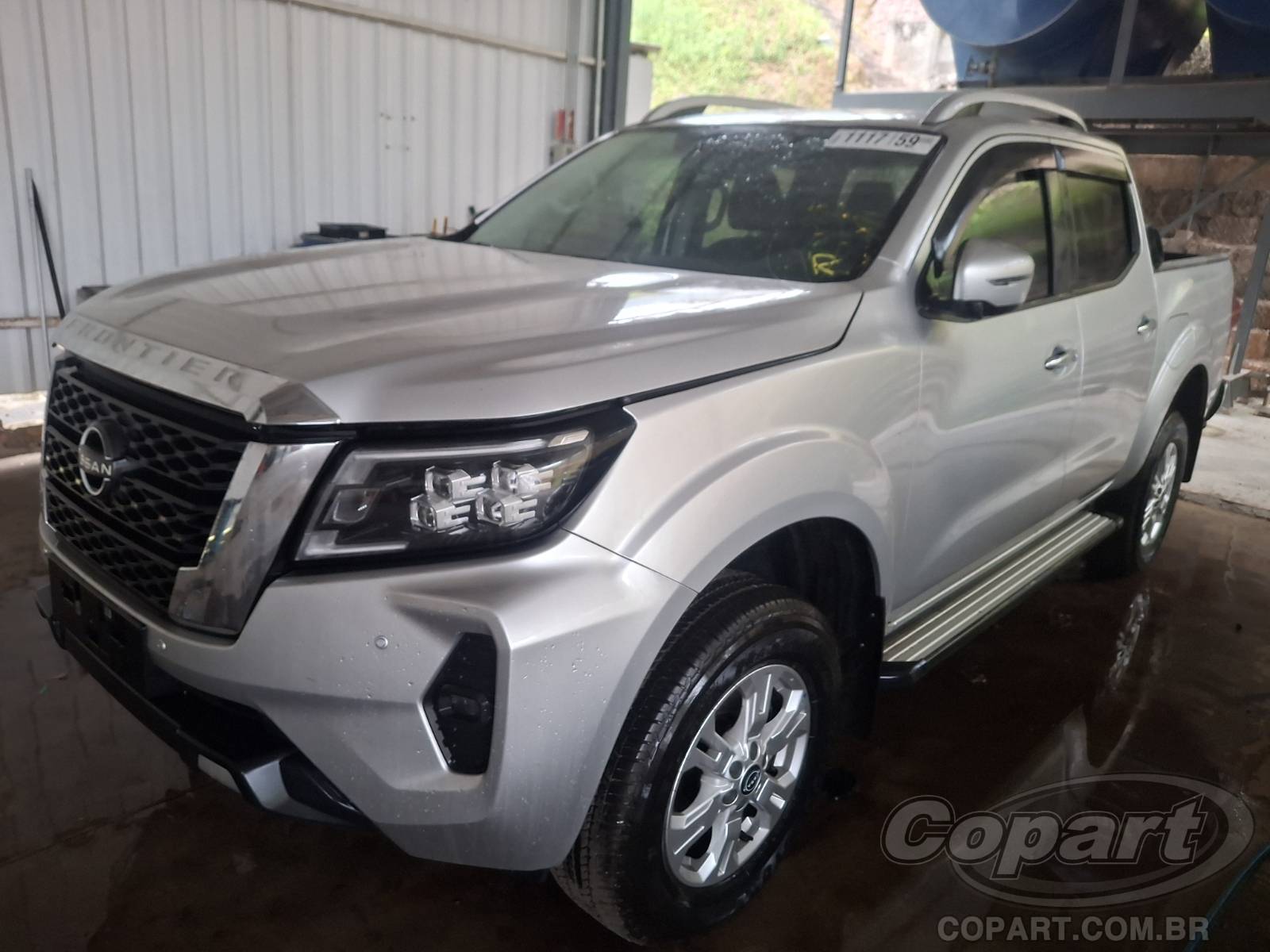 Foto 2: 2024 NISSAN FRONTIER CD