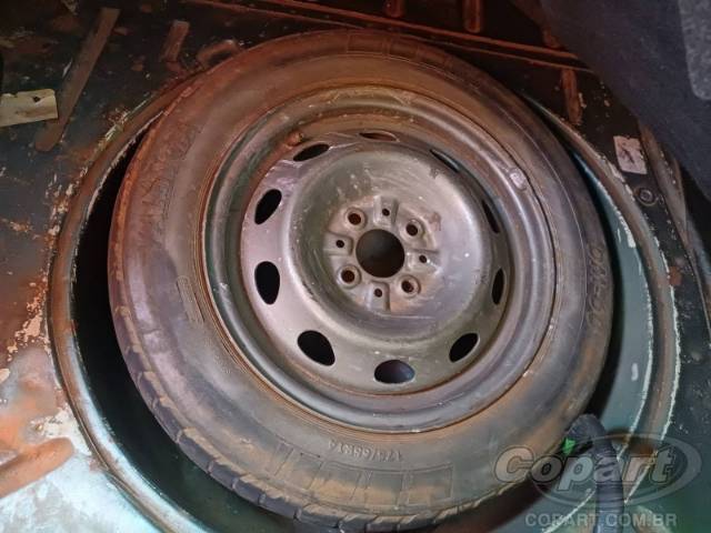 2010 VOLKSWAGEN VOYAGE 