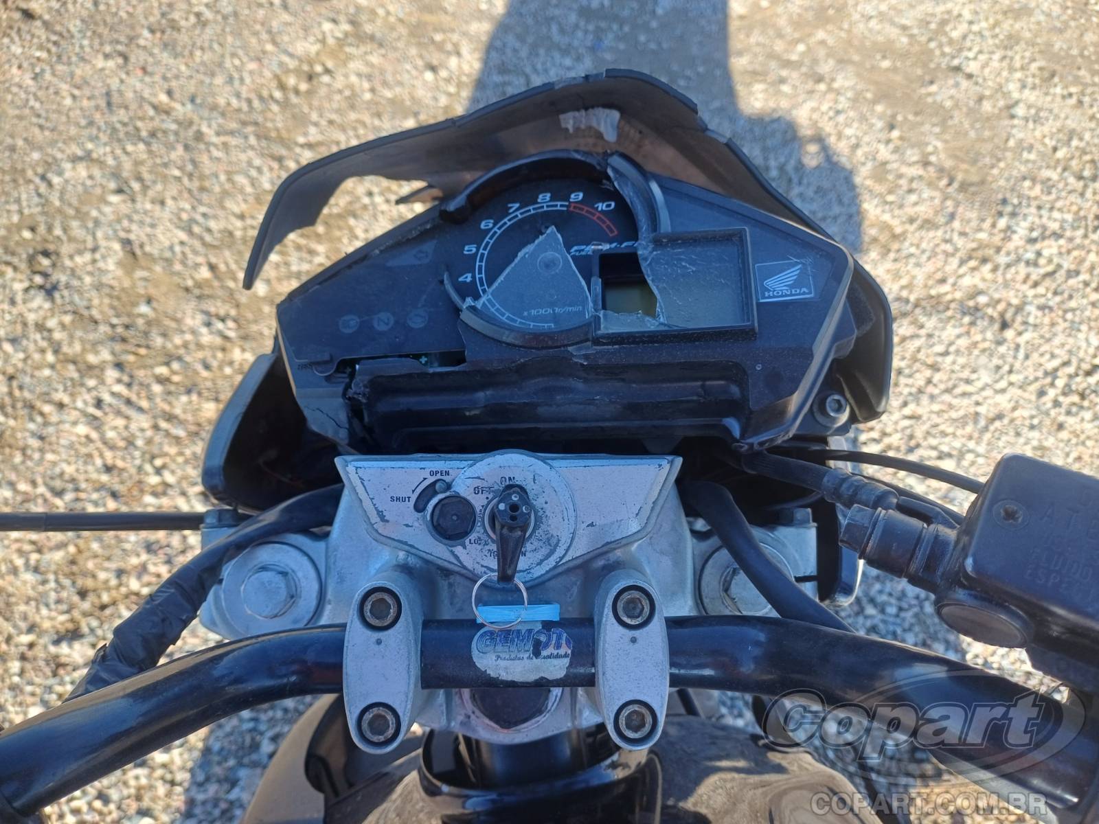 Foto 9 de 10: 2012 HONDA CB 300