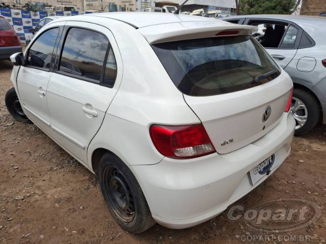 2013 VOLKSWAGEN GOL 