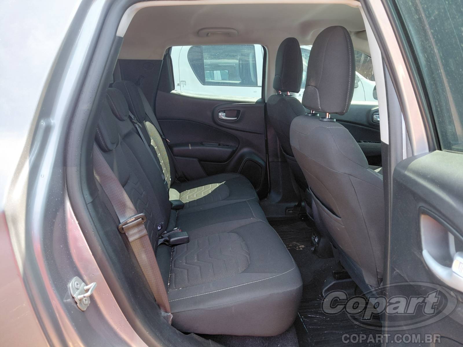 2024 FIAT TORO — foto 6 de 10