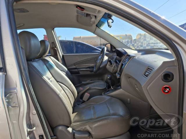 2010 HYUNDAI TUCSON 