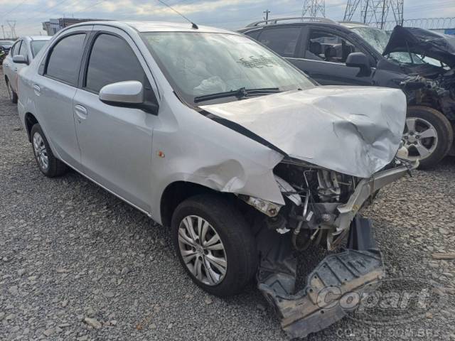 2016 TOYOTA ETIOS SEDA 