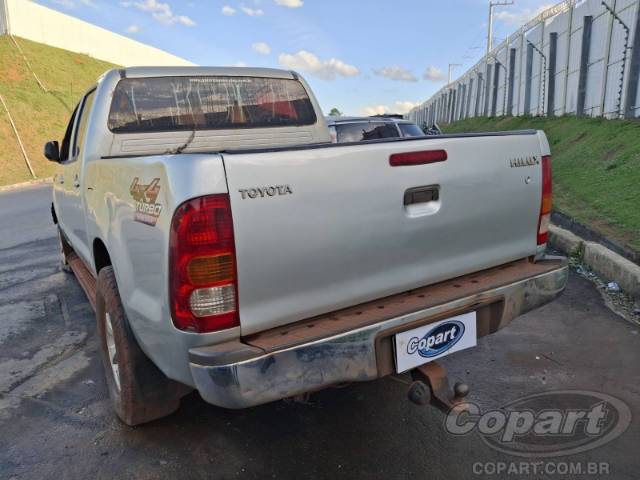 2011 TOYOTA HILUX CD 