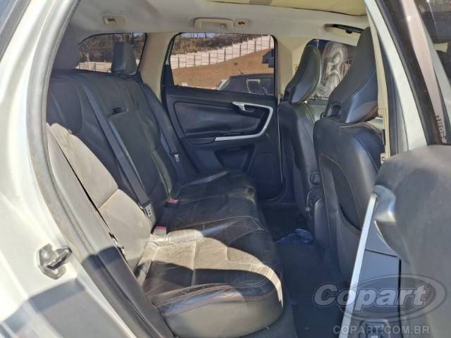 2011 VOLVO XC60 
